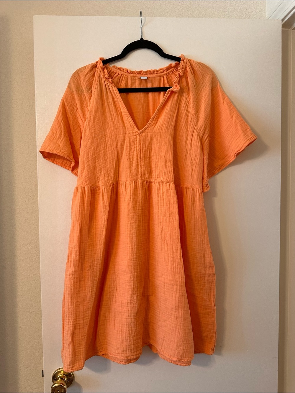 Old Navy Orange Short-Sleeve V-Neck Peasant Dress